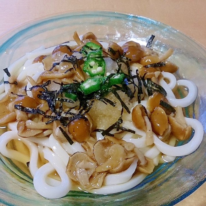 冷たいなめこおろしうどん～夏に食べたいうどん～